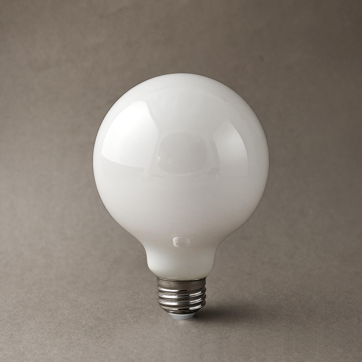 LED電球 G95 ホワイト (E26/6W/ホワイト球/非調光) – TOWARDS